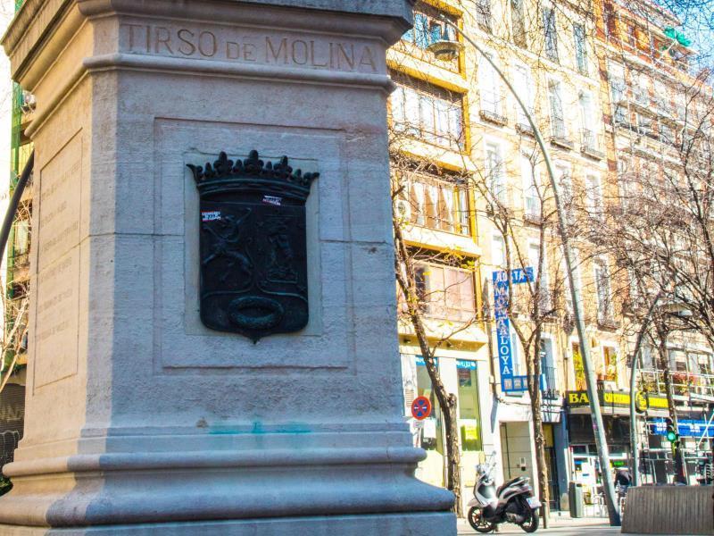 Hostal Montaloya Мадрид Екстериор снимка